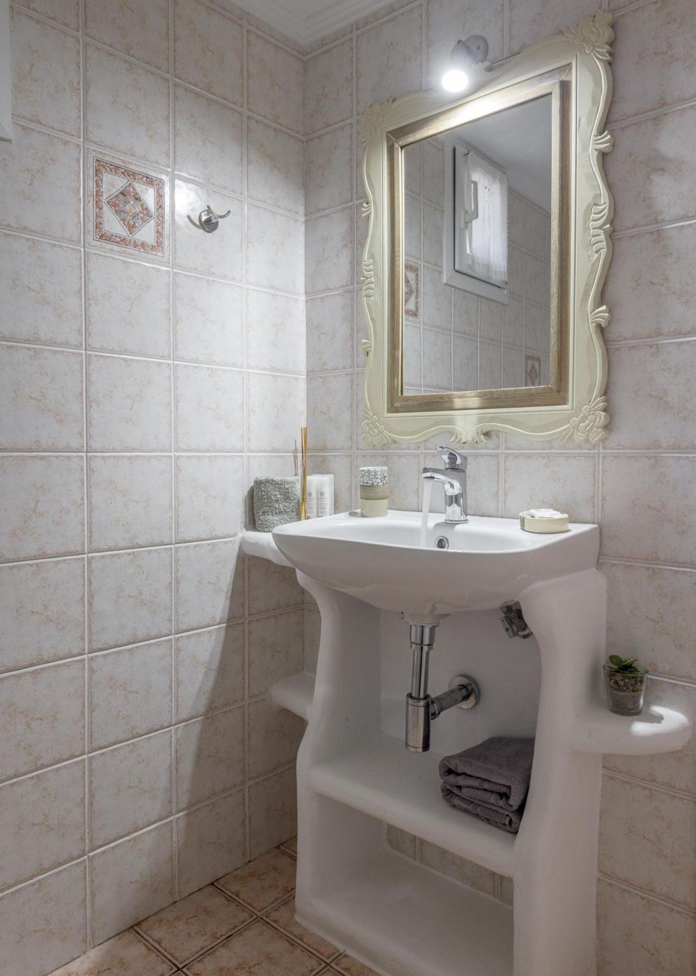 Floras Rooms Поллония Экстерьер фото