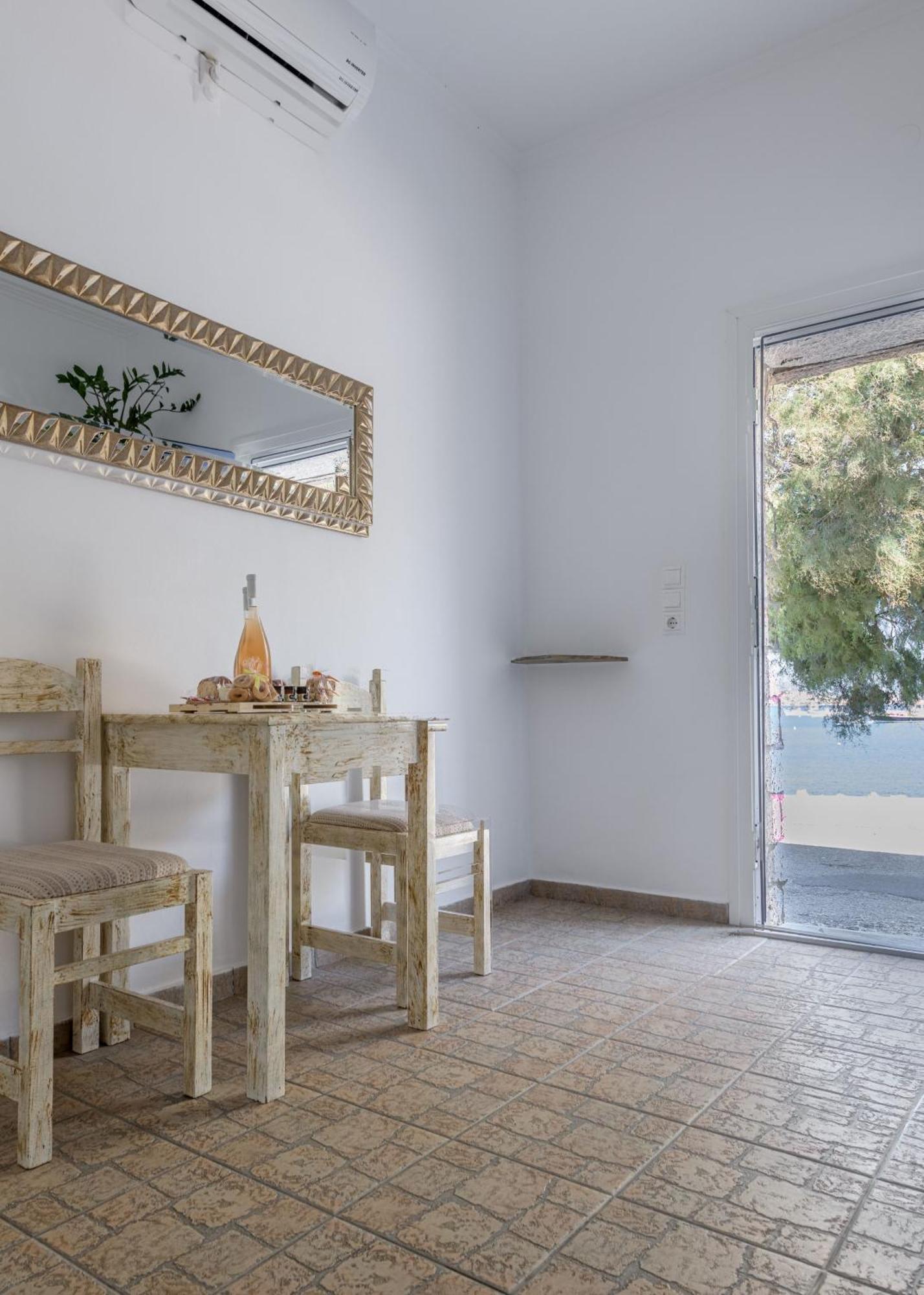 Floras Rooms Поллония Экстерьер фото